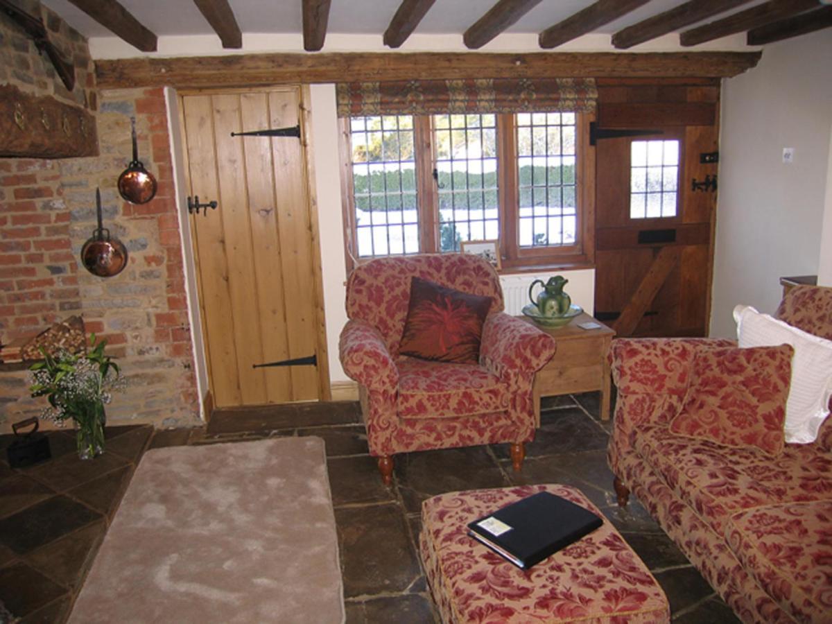 Harpe Cottage Wilmcote Exterior foto